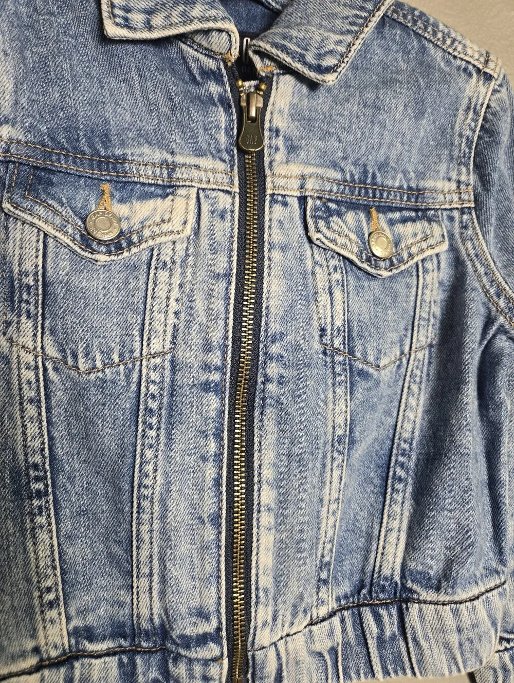 Gap Fall 2024 Iconic Bomber Denim Jacket Size 5
